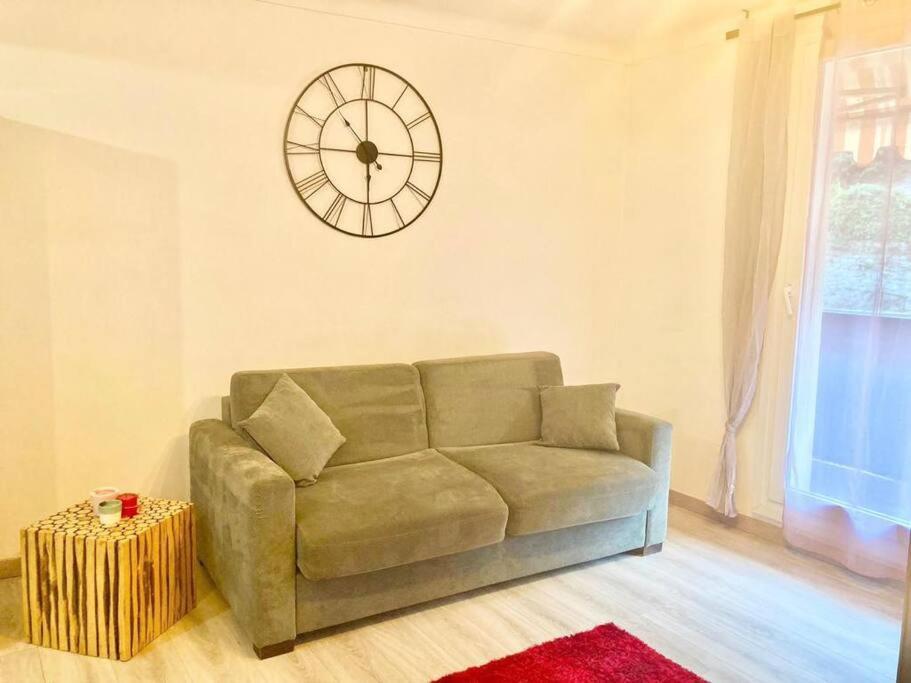 Apartment : Le Landelle, Studio, 10 Minutes Gare Menton